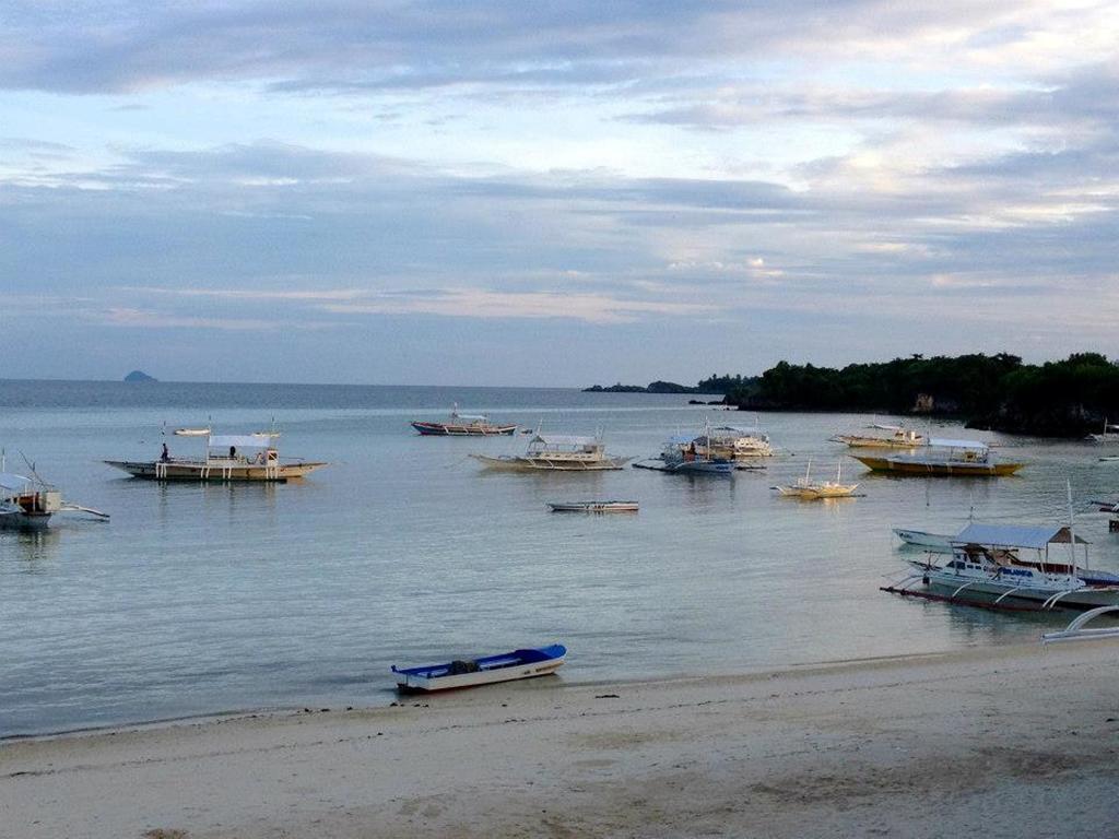 Kokays Maldito Dive Resort Logon Exterior photo