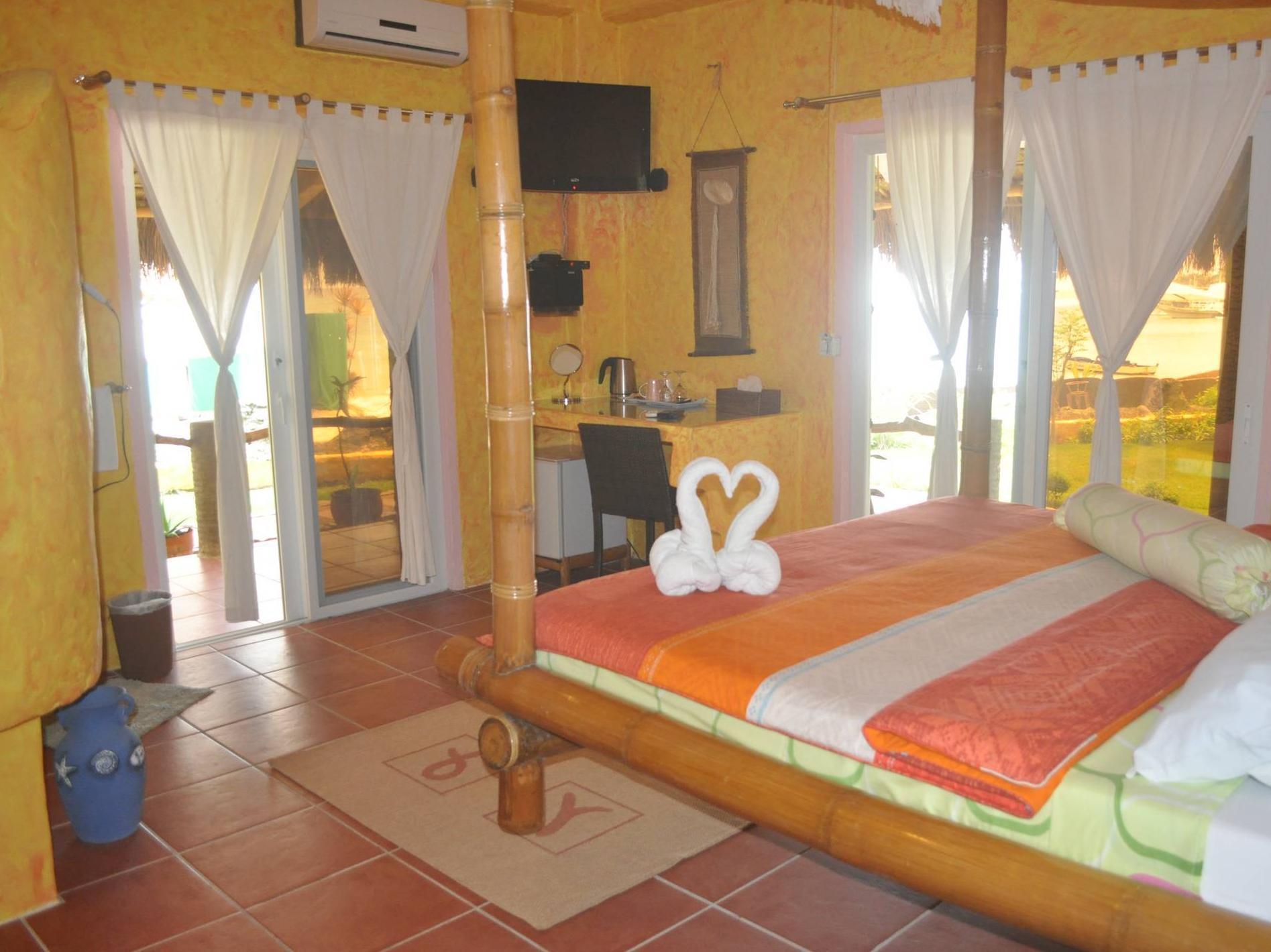 Kokays Maldito Dive Resort Logon Exterior photo